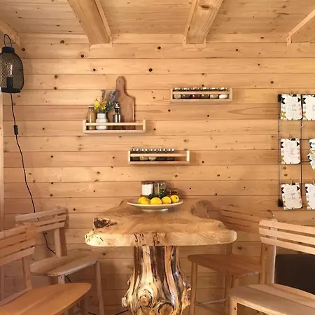 Woody Uvacko Jezero Case de vacanță Nova Varoš