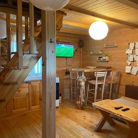 Case de vacanță Woody Uvacko Jezero Nova Varoš