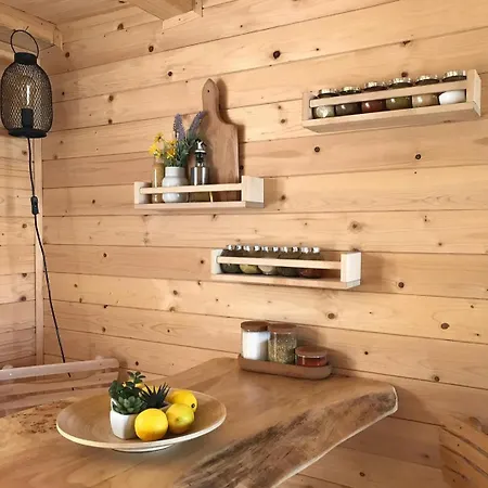 Woody Uvacko Jezero *