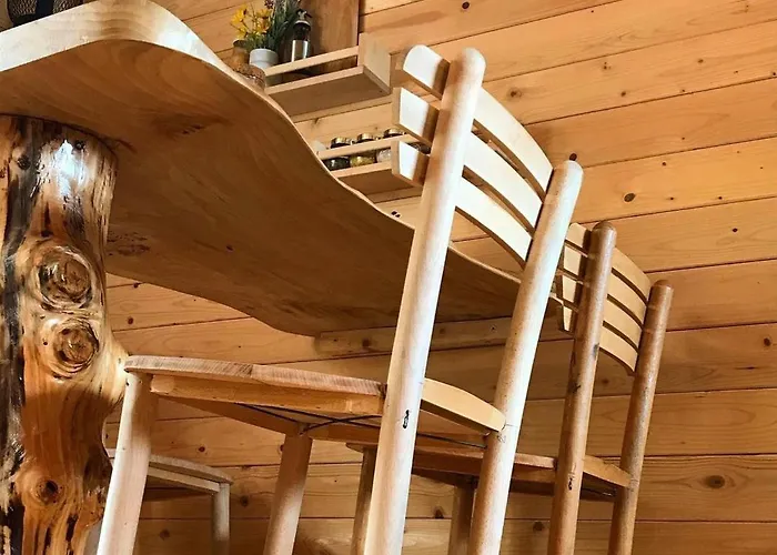 Woody Uvacko Jezero * Nova Varoš